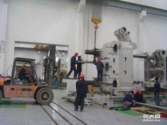 北京叉車出租與工業機器人制造 現代物流與智能制造的完美結合